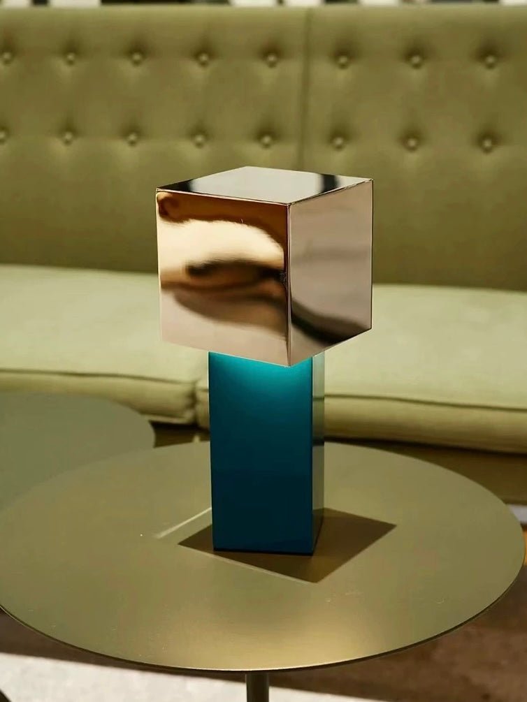 Lampada da Tavolo Moderna Geometrica Memphis – Bauhaus Pivot ATD7, Dimmerabile e Portatile | Designer Table & Bedside Lamp