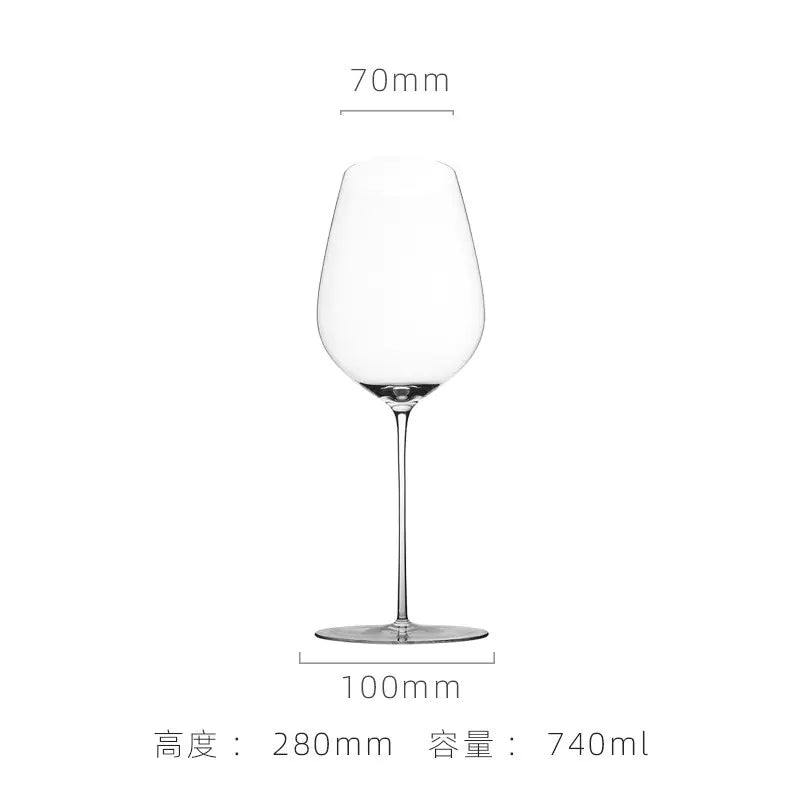 Calice da vino sottile in cristallo